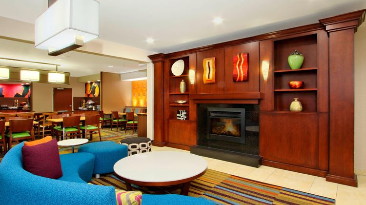 Fairfield Inn Colorado Springs South Lobby