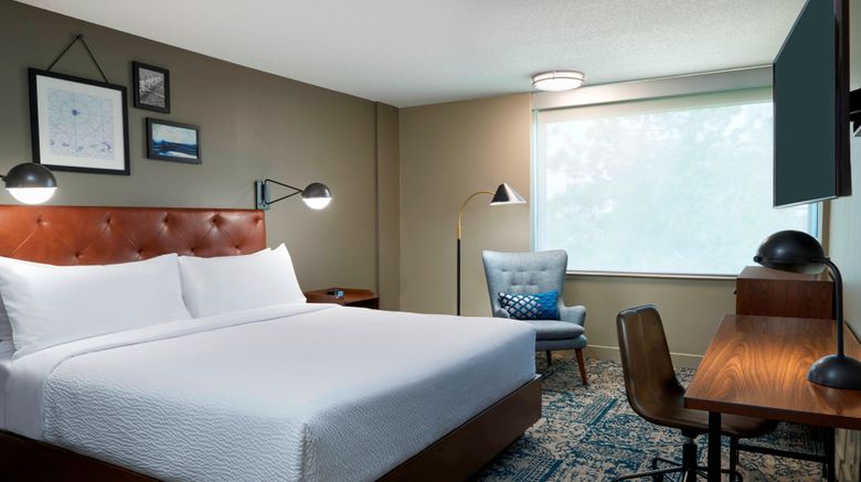 <b>Four Points by Sheraton Toronto Airport Room</b>. Images powered by <a href="https://www.leonardoworldwide.com/" title="Leonardo Worldwide" target="_blank">Leonardo</a>.