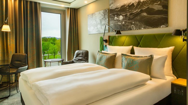 <b>Motel One Salzburg Room</b>. Images powered by <a href="https://www.leonardoworldwide.com/" title="Leonardo Worldwide" target="_blank">Leonardo</a>.