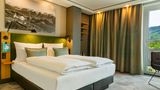 Motel One Salzburg Room