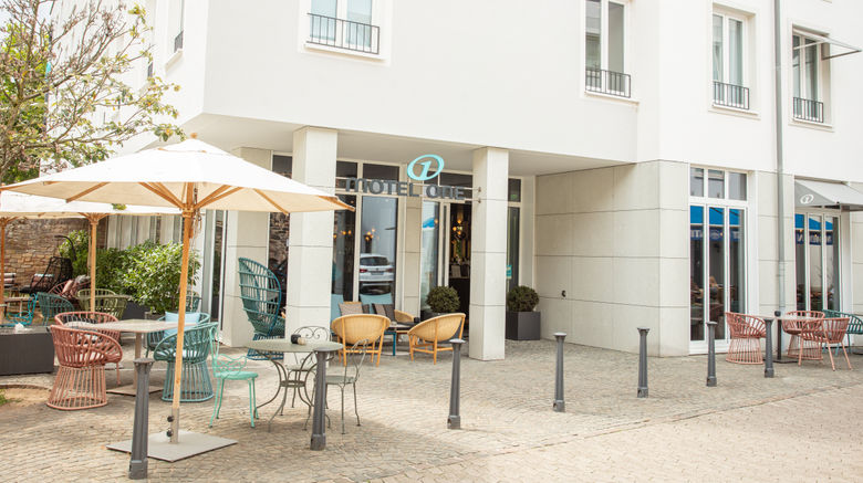 <b>Motel One Saarbruecken Exterior</b>. Images powered by <a href="https://www.leonardoworldwide.com/" title="Leonardo Worldwide" target="_blank">Leonardo</a>.