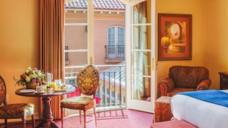 <b>The Carlton Hotel Atascadero Room</b>. Images powered by <a href="https://www.leonardoworldwide.com/" title="Leonardo Worldwide" target="_blank">Leonardo</a>.