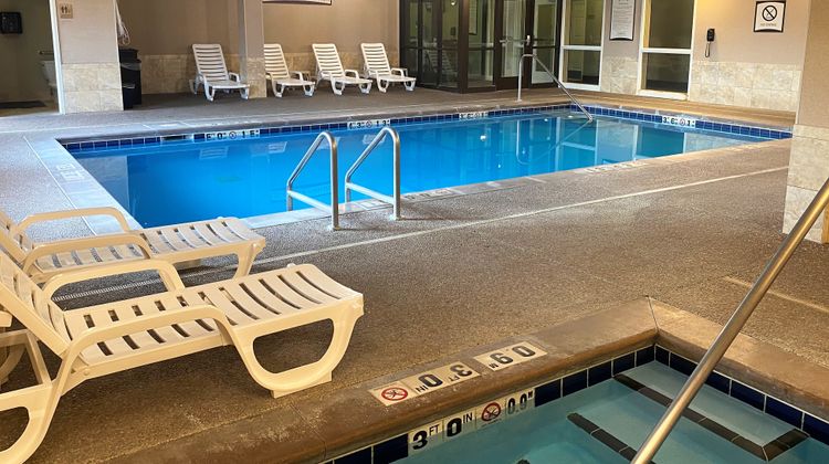 Staybridge Suites Pool