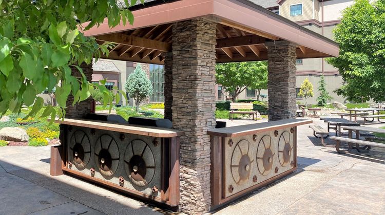 Staybridge Suites Lobby