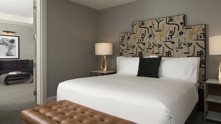 Hotel ZaZa Houston Memorial City Suite
