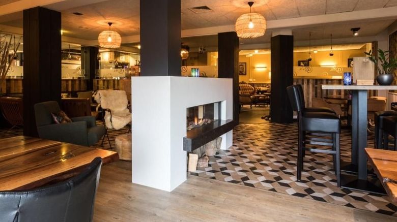 <b>Strandhotel Westduin Lobby</b>. Images powered by <a href="https://www.leonardoworldwide.com/" title="Leonardo Worldwide" target="_blank">Leonardo</a>.