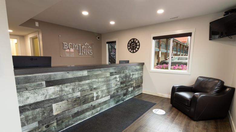 <b>BCMInns Rusty's Fort McMurray Lobby</b>. Images powered by <a href="https://www.leonardoworldwide.com/" title="Leonardo Worldwide" target="_blank">Leonardo</a>.