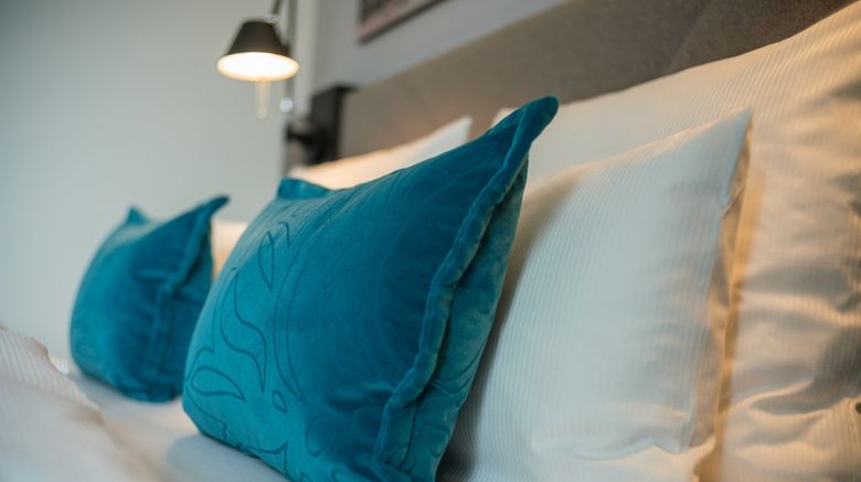 <b>Motel One Dresden-Palaisplatz Room</b>. Images powered by <a href="https://www.leonardoworldwide.com/" title="Leonardo Worldwide" target="_blank">Leonardo</a>.
