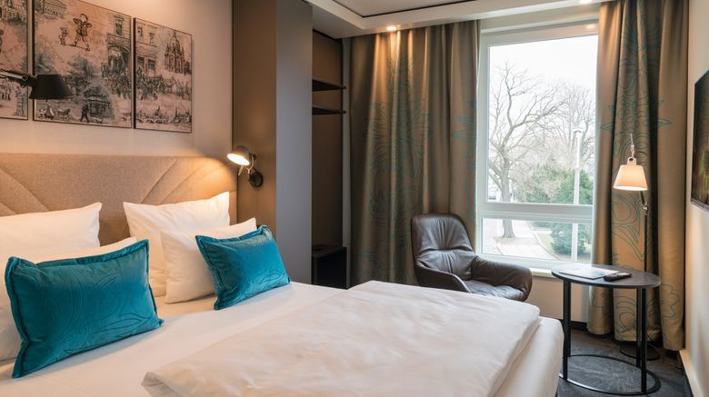 <b>Motel One Dresden-Palaisplatz Room</b>. Images powered by <a href="https://www.leonardoworldwide.com/" title="Leonardo Worldwide" target="_blank">Leonardo</a>.