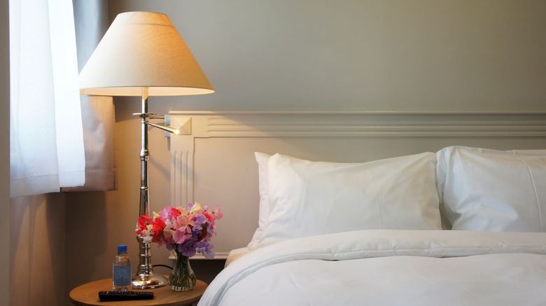 <b>The Abergavenny Hotel Room</b>. Images powered by <a href="https://www.leonardoworldwide.com/" title="Leonardo Worldwide" target="_blank">Leonardo</a>.