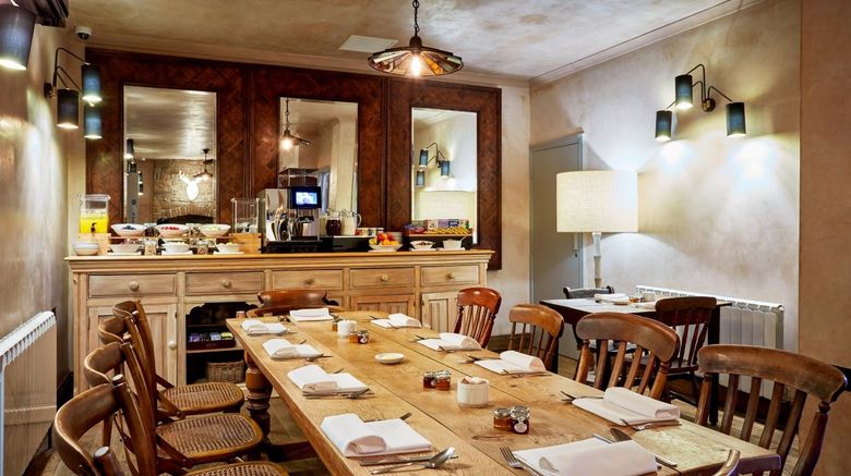 <b>The Abergavenny Hotel Restaurant</b>. Images powered by <a href="https://www.leonardoworldwide.com/" title="Leonardo Worldwide" target="_blank">Leonardo</a>.