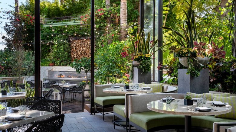 <b>Four Seasons Los Angeles - Beverly Hills Restaurant</b>. Images powered by <a href="https://www.leonardoworldwide.com/" title="Leonardo Worldwide" target="_blank">Leonardo</a>.