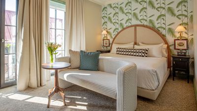 The Lodge Alley Inn