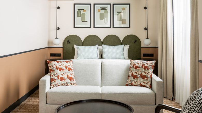 <b>Le Parchamp Paris Boulogne,Tribute Hotel Suite</b>. Images powered by <a href="https://www.leonardoworldwide.com/" title="Leonardo Worldwide" target="_blank">Leonardo</a>.