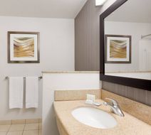 Courtyard by Marriott Oklahoma City N Room