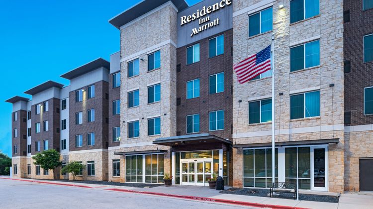 Residence Inn by Marriott Austin SW Exterior