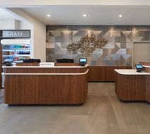 Courtyard By Marriott Kitchener Lobby