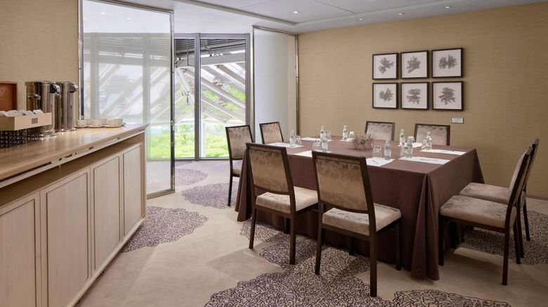<b>The St Regis Bal Harbour Resort Meeting</b>. Images powered by <a href="https://www.leonardoworldwide.com/" title="Leonardo Worldwide" target="_blank">Leonardo</a>.