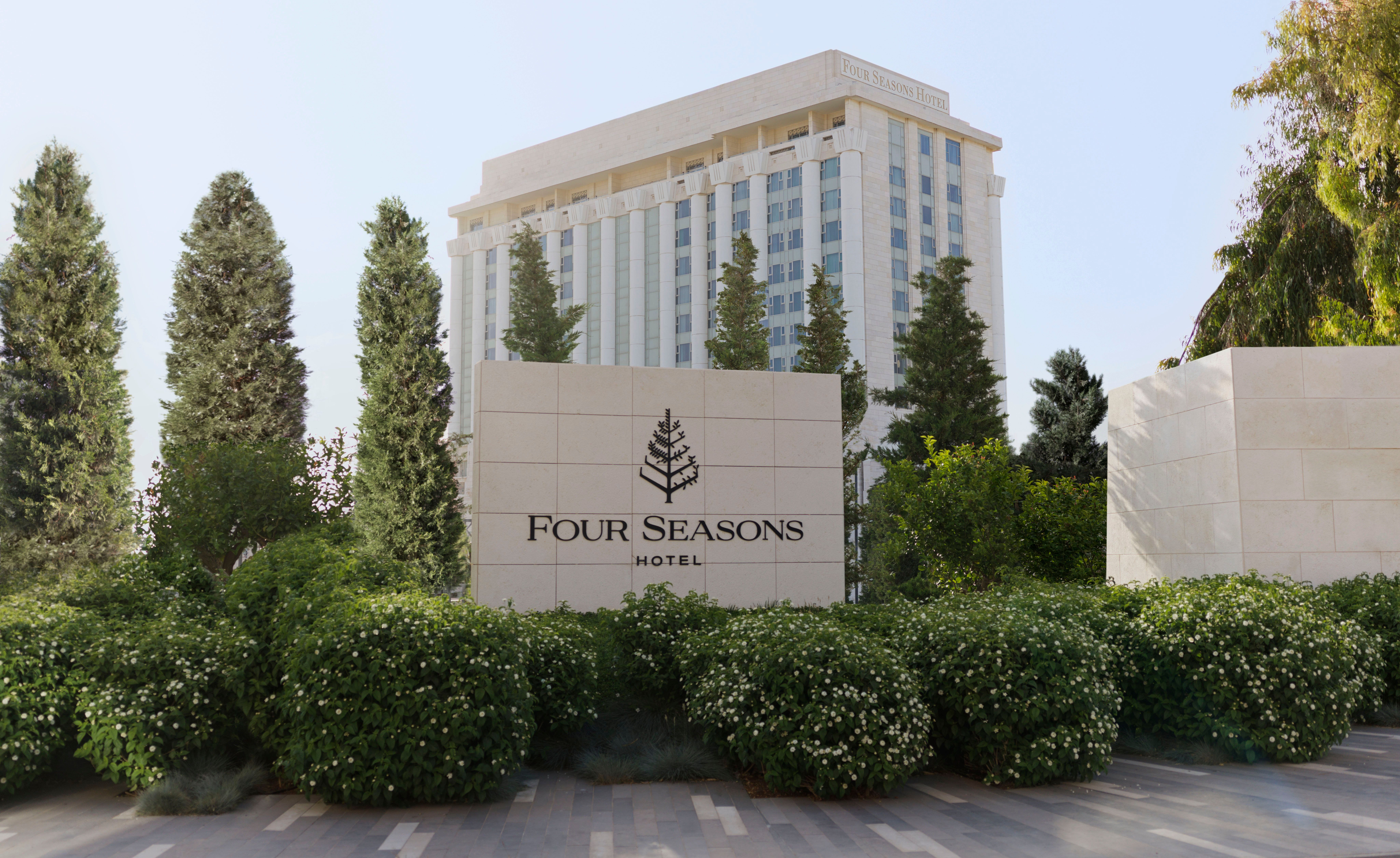 Hotel four deals seasons amman