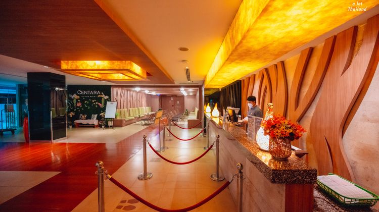 Centara Pattaya Resort Lobby