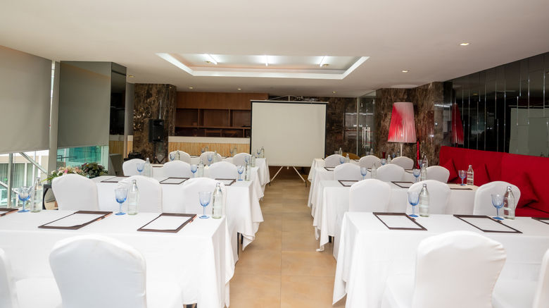 <b>Centara Nova Hotel & Spa Pattaya Meeting</b>. Images powered by <a href="https://www.leonardoworldwide.com/" title="Leonardo Worldwide" target="_blank">Leonardo</a>.