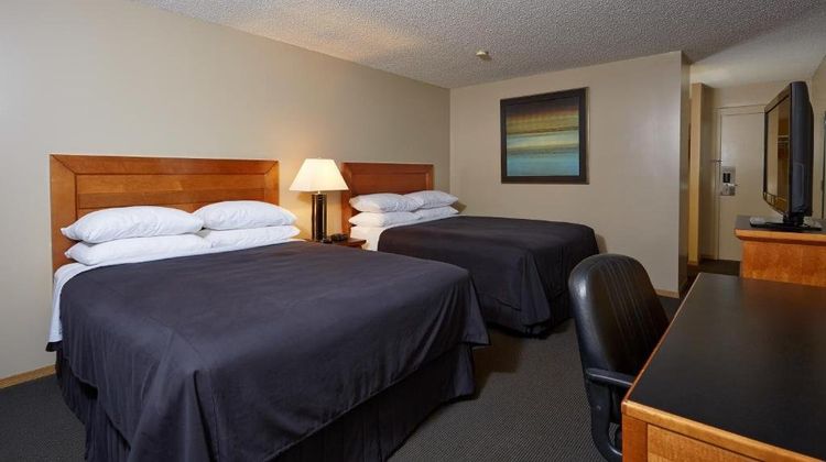 Royal Hotel Room