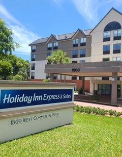 Holiday Inn Express & Suites