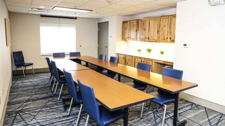 <b>Holiday Inn Express and Suites Donegal Meeting</b>. Images powered by <a href="https://www.leonardoworldwide.com/" title="Leonardo Worldwide" target="_blank">Leonardo</a>.