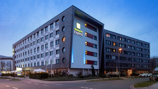 Holiday Inn Express Bremen Airport