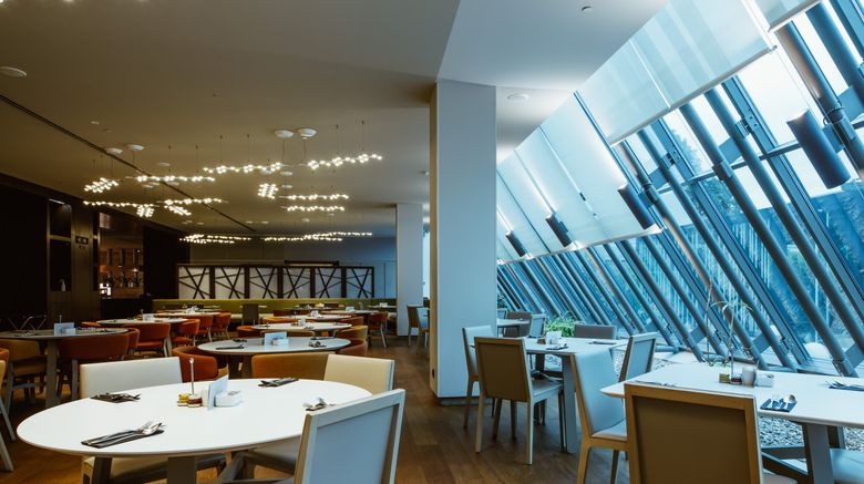 <b>Crowne Plaza Belgrade Restaurant</b>. Images powered by <a href="https://www.leonardoworldwide.com/" title="Leonardo Worldwide" target="_blank">Leonardo</a>.