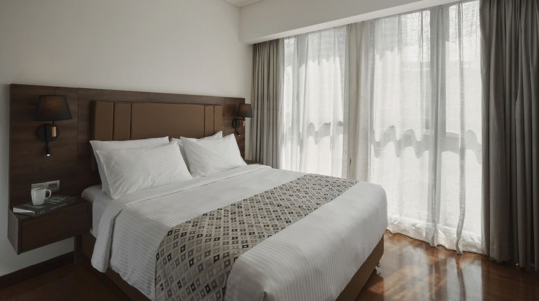 <b>Trillion Suites by SLG Room</b>. Images powered by <a href="https://www.leonardoworldwide.com/" title="Leonardo Worldwide" target="_blank">Leonardo</a>.