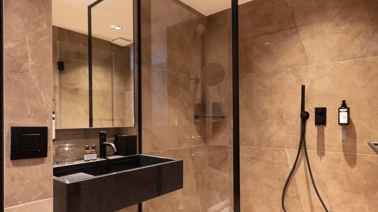 <b>Hotel Este Room</b>. Images powered by <a href="https://www.leonardoworldwide.com/" title="Leonardo Worldwide" target="_blank">Leonardo</a>.