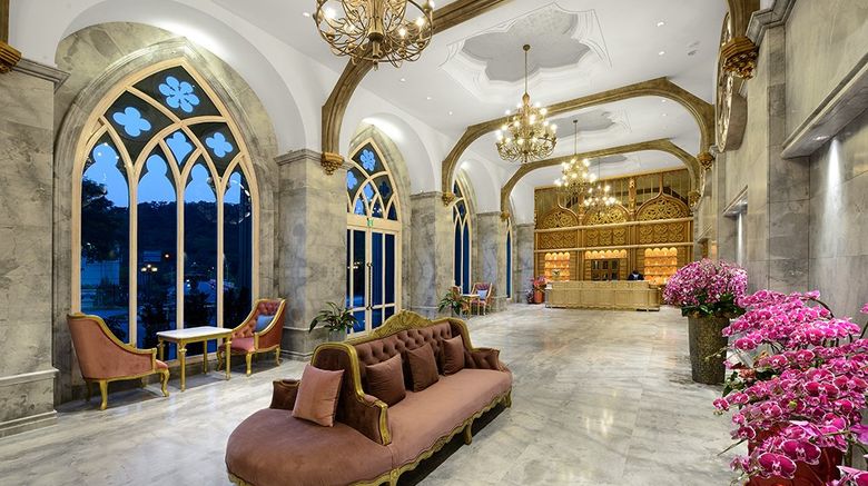 <b>Grasse Grace Manor Lobby</b>. Images powered by <a href="https://www.leonardoworldwide.com/" title="Leonardo Worldwide" target="_blank">Leonardo</a>.