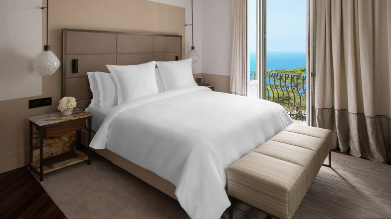 <b>San Domenico Palace, Four Seasons Hotel Suite</b>. Images powered by <a href="https://www.leonardoworldwide.com/" title="Leonardo Worldwide" target="_blank">Leonardo</a>.
