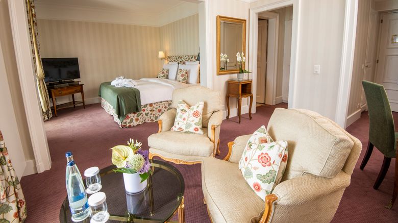 <b>Hotel des Trois Couronnes Room</b>. Images powered by <a href="https://www.leonardoworldwide.com/" title="Leonardo Worldwide" target="_blank">Leonardo</a>.