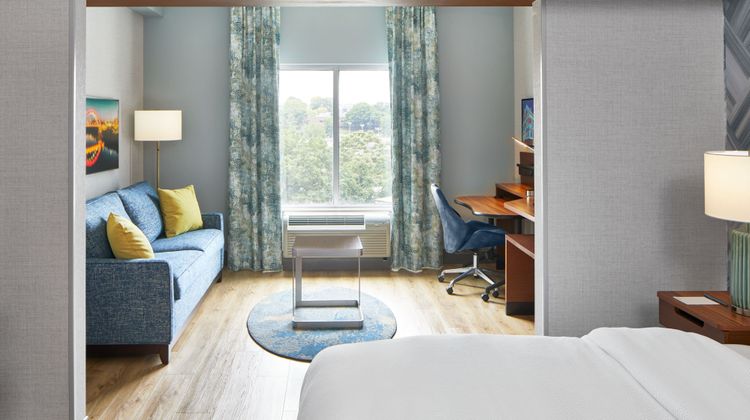 Fairfield Inn & Sts Downtown-The Gulch Suite