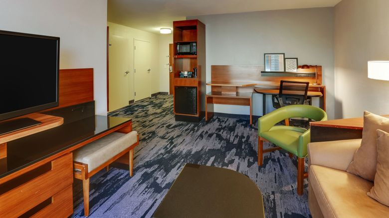 <b>Fairfield Inn & Suites I-30 West Room</b>. Images powered by <a href="https://www.leonardoworldwide.com/" title="Leonardo Worldwide" target="_blank">Leonardo</a>.