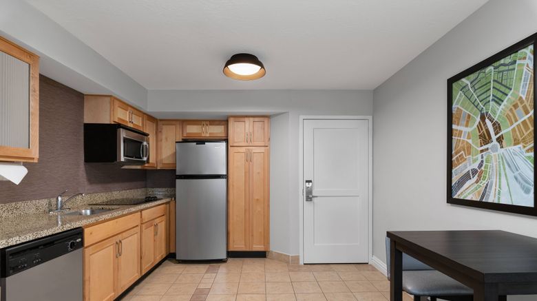<b>Residence Inn Salt Lake City Downtown Room</b>. Images powered by <a href="https://www.leonardoworldwide.com/" title="Leonardo Worldwide" target="_blank">Leonardo</a>.
