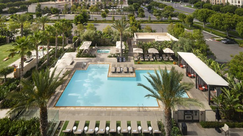 <b>Marriott Irvine Spectrum Pool</b>. Images powered by <a href="https://www.leonardoworldwide.com/" title="Leonardo Worldwide" target="_blank">Leonardo</a>.