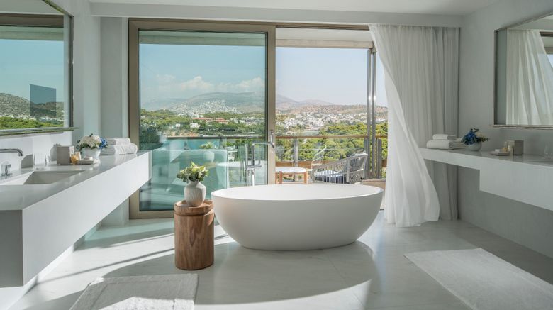 <b>Four Seasons Astir Palace Hotel Room</b>. Images powered by <a href="https://www.leonardoworldwide.com/" title="Leonardo Worldwide" target="_blank">Leonardo</a>.