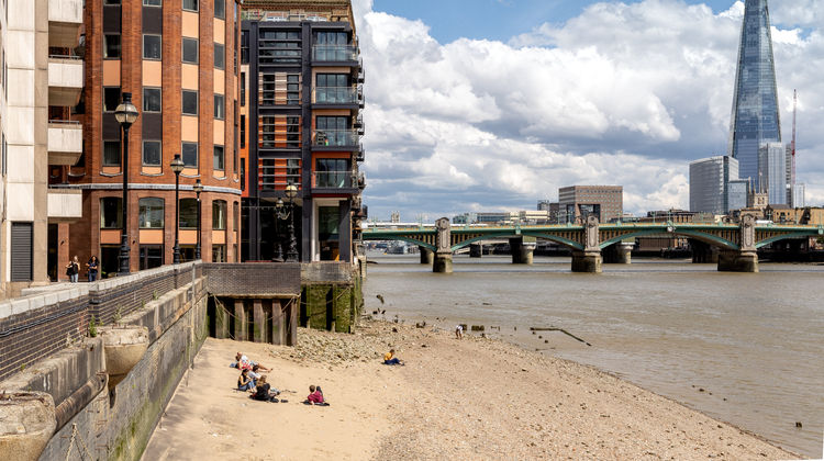 Locke at Broken Wharf, Millennium Bridge Exterior