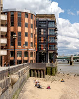 Locke at Broken Wharf, Millennium Bridge