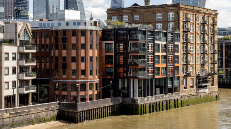 Locke at Broken Wharf, Millennium Bridge Exterior