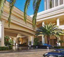 Four Seasons Hotel Las Vegas Exterior