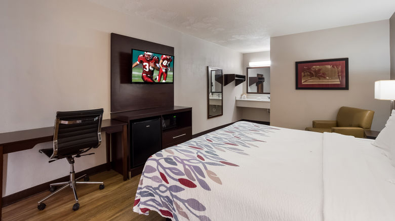 <b>Red Roof Inn Columbia, SC Airport Room</b>. Images powered by <a href="https://www.leonardoworldwide.com/" title="Leonardo Worldwide" target="_blank">Leonardo</a>.