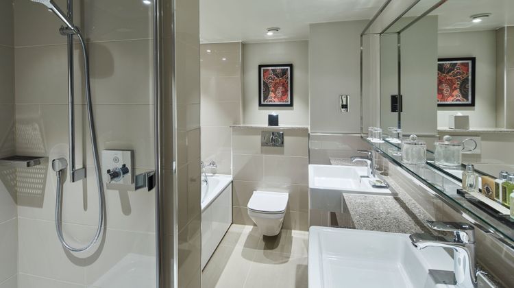 London Marriott Hotel Kensington Room