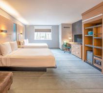 Aloft Cupertino Room