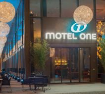 Motel One Dresden Am Zwinger Exterior