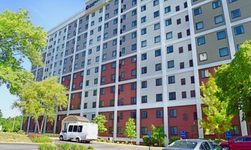 Candlewood Suites Downtown