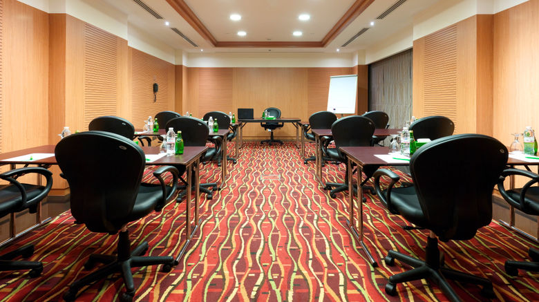 <b>Holiday Inn Kuwait Meeting</b>. Images powered by <a href="https://www.leonardoworldwide.com/" title="Leonardo Worldwide" target="_blank">Leonardo</a>.